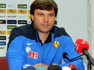 Ertuğrul Sağlam Gidiyor Mu ?