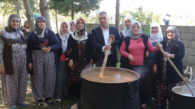 Önsen’de Aşure sevgisi yaşandı