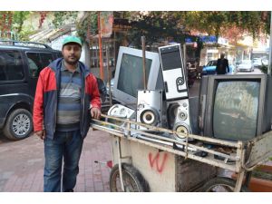 (Özel Haber) Teknolojik İsraf Hurdacılara Yaradı