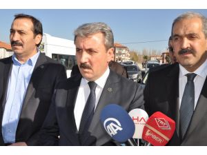 Büyük Birlik Partisi Genel Başkanı Mustafa Destici: