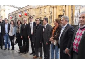 Fransa Cumhurbaşkanı Alevi Birlikleri Federasyonunu Kabul Etti