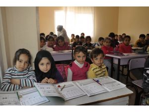 Sığınmacı Okulu Yardım Bekliyor