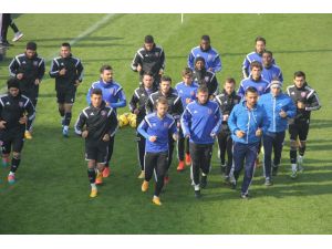 Kardemir Karabükspor’da, Gençlerbirliği Maçı Hazırlıkları Sürüyor