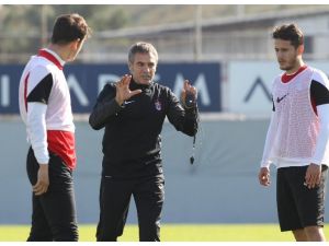 Yanal’lı Trabzonspor Galatasaray Mesaisinde
