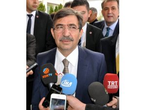 Bakan Güllüce: “İnşaat Sektöründe Dünya Birincisi Olacağız”