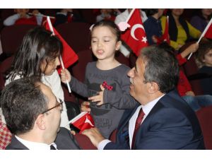Tse Tiyatro Grubu’ndan ‘Önce Kalite’ Oyunu