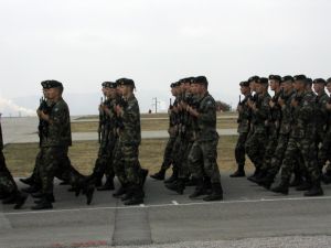 Kosova Güvenlik Kuvvetlerine Getirilen Namaz Yasağı Tepki Topladı