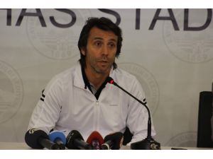 Bülent Korkmaz’dan Jaap Uılenberg’e Eleştiri