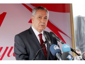 Kktc’nin 31. Kuruluş Yıldönümü Törenle Kutlandı