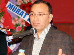 Adalet Bakanı Bekir Bozdağ: