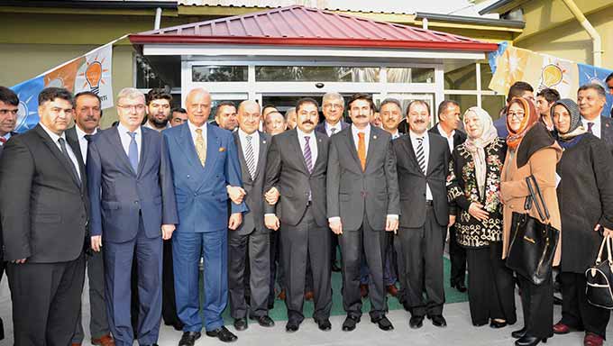 Ak Parti Elbistan İlçe Teşkilatı 5. Olağan Kongresi Yapıldı  