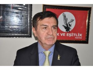 Tarhan’a Gönderme: Dilekçe Vermekle Parti Mi Kurulur?