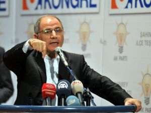 Biz Siyaseti Yüreğimizle Yapıyoruz