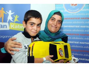 Mantardan Zehirlenen Çocuğa Karaciğer Nakli Yapıldı