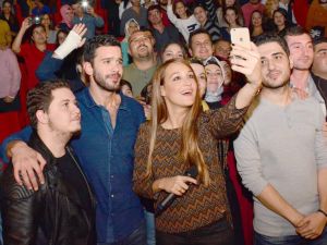 Deliha, Adanalılar İle Buluştu