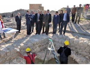 Mardin Kalesi’ndeki Restorasyon Sürüyor