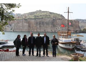 Turizm Bakanlığı Tanıtma Genel Müdürü Önal’dan Rumkale’ye İnceleme