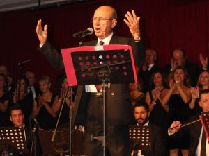 İsmail Dedeye Maşallah, Bir Elinde Bin Marifet