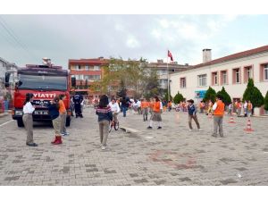 Ayvalıklı Öğrencilere Bisiklet Ehliyeti Dağıtıldı