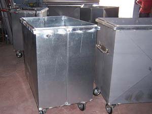 Sakçagözü Belediyesi Çöp Konteyneri Aldı