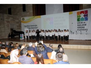 Cankurtaran: “Türkiye’de Çocuk Gelinler Sesini Çıkaramıyor”