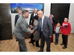 Şehit Ailesine Ev Bağışlayan Gurbetçi Ali Dal: