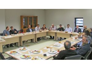 Veterinerlerden Zoonozla Mücadele Çağrısı