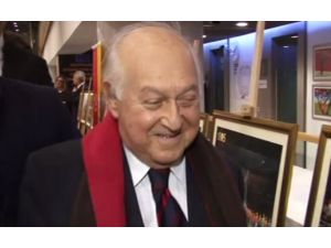 Galatasaray Başkanı Esprileri Patlattı