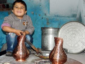 (Özel Haber) Kalaycılık Mesleği, Küçük Yusuf’un Elinde Hayat Buluyor