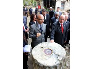 300 Yıllık Sadaka Geleneği