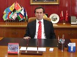 Çarşı Camisinin Kolonlarında Çatlak Oluştu