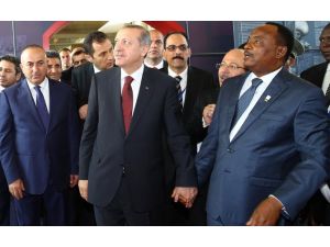 Sergiyi El Ele Gezdiler