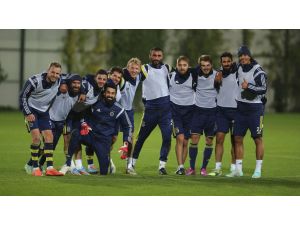 Fenerbahçe, Bursaspor Maçı Hazırlıklarını Sürdürdü