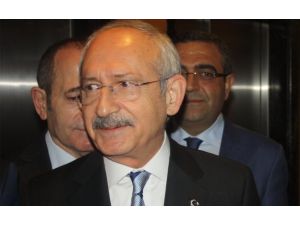 Katıldığı Toplantıda Gazetecileri Kovdular