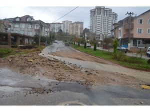 Fatsa’da Sel Hayatı Felç Etti