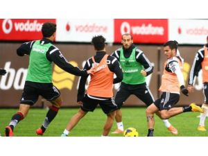 Sıkıntının Adı: Savunma
