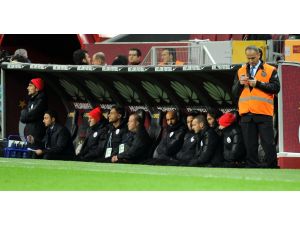 Galatasaray’ın Kulübesi 12 Takımdan Daha Pahalı