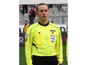 Cüneyt Çakır Sakatlandı