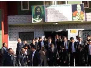 Davutoğlu Tunceli’de Cemevinde