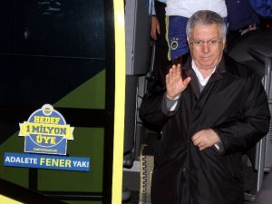 Aziz Yıldırım Kafileyi Yalnız Bırakmadı
