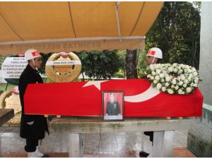 (Özel) Emekli Koramiral Çetin Ersarı Son Yolculuğuna Uğurlandı