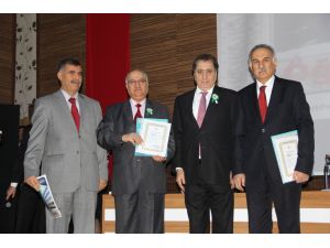 Öğretmenler Gününde Vali Küçük’ten Öğretmenlere Başarı Çıkışı