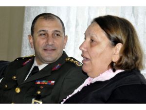 Alay Komutanı 40 Yıl Aradan Sonra Öğretmeni İle Buluştu