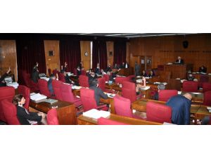 Kktcde “Göç Yasasına Dur De İnisiyatifi” Mecliste Eylem Yaptı