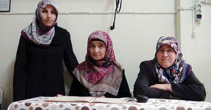 85 Yaşında Kur’an-I Kerim Okumayı Öğrendi  