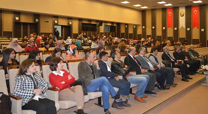 Ksü’de ‘Türkiye’de Öğretmenlik Mesleği’ Konuşuldu