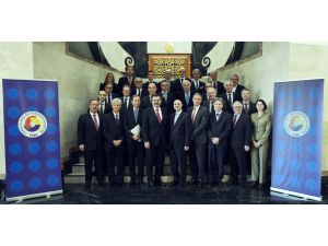 Tobb Başkanı Hisarcıklıoğlunun Ab Büyükelçileri İle Kahvaltıda Bir Araya Geldi