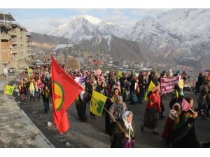 Tam 5 Kilometre Yürüdüler