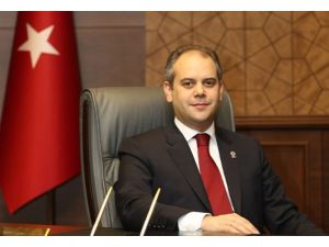 Cüneyt Çakır’a Bakan Ziyareti