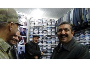Van Valisi Doğan Erciş’te Zarar Gören Esnafı Ziyaret Etti